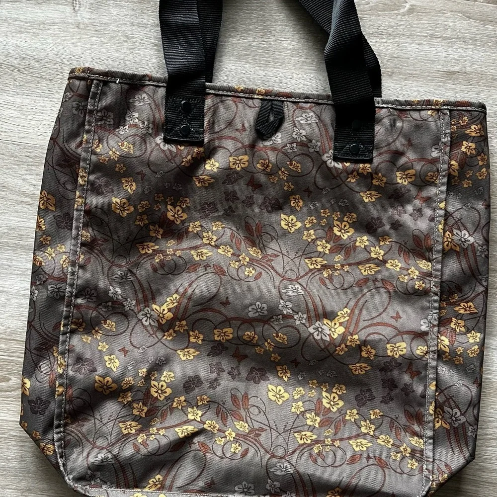 TOTE BAG - Picture 2 of 4
